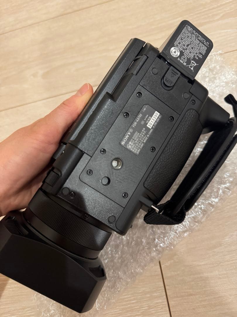 【美品】FDR-AX700 SONY デジタル4K ビデオカメラ