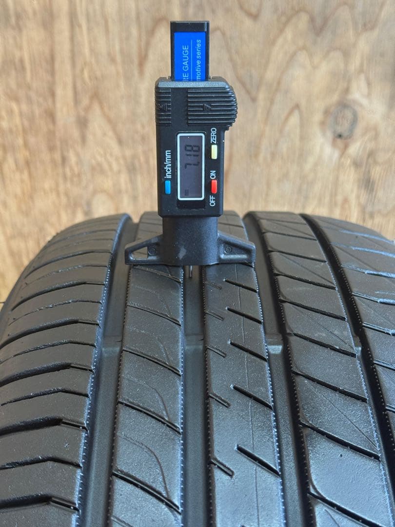 タイヤ・ホイール (560)(2)215/50R17 DUNLOP LE MANS V