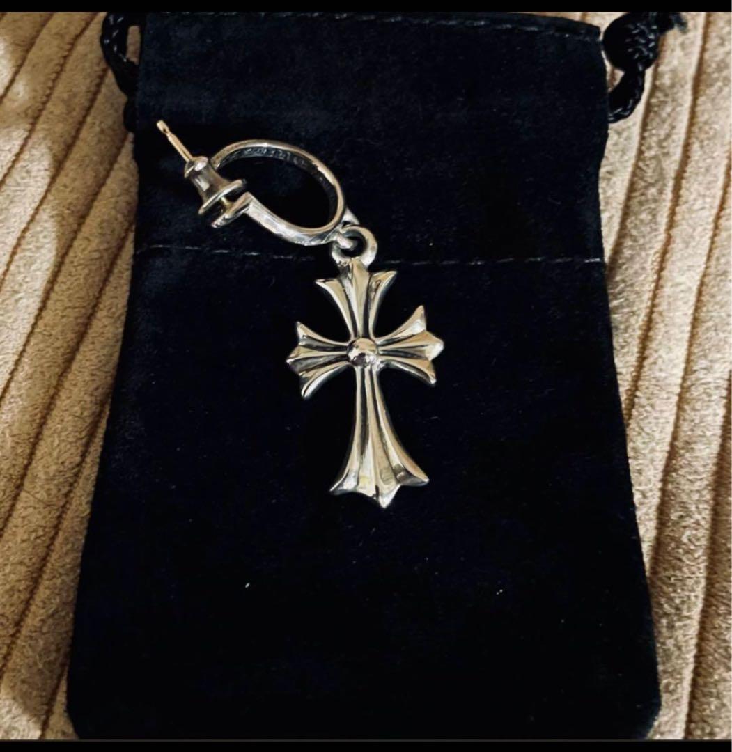 クロムハーツ　Chrome hearts タイニーCHクロス　フープ　ピアス