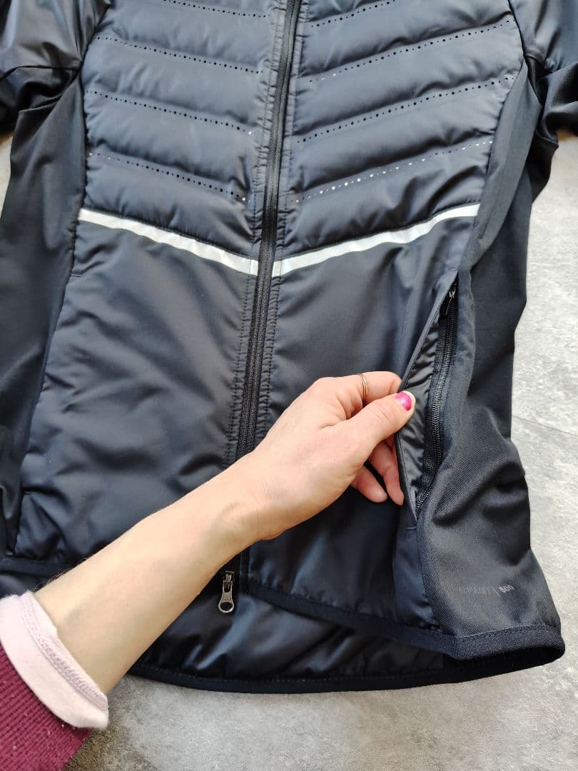 NIKE ナイキ エアロロフト800 ダウンジャケット M 黒