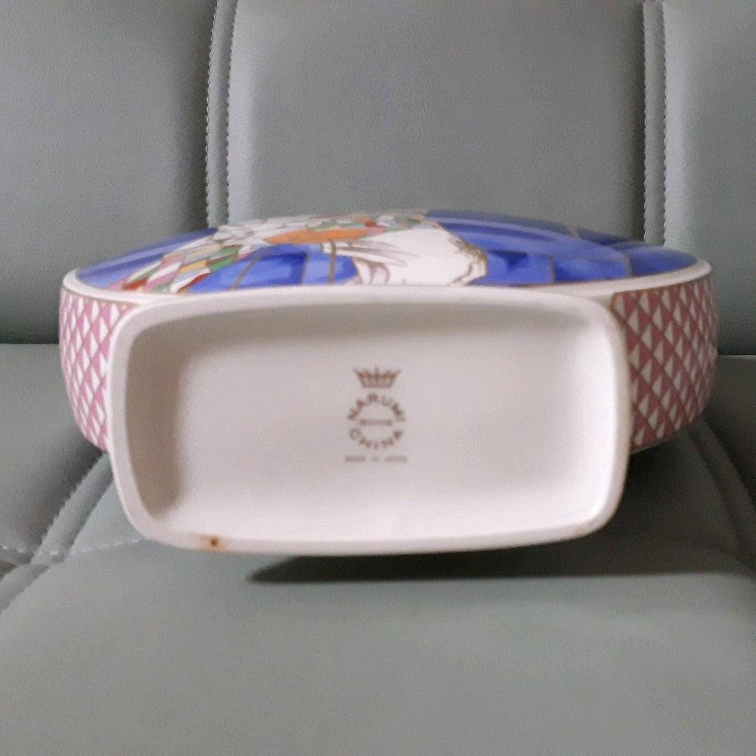 ピエロの花瓶　　ナルミ