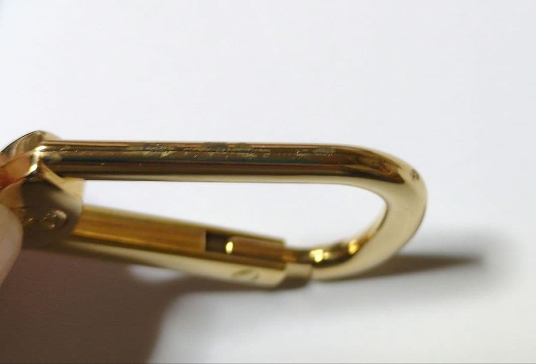 Louis Vuitton ポシェット クレ エピ ケース