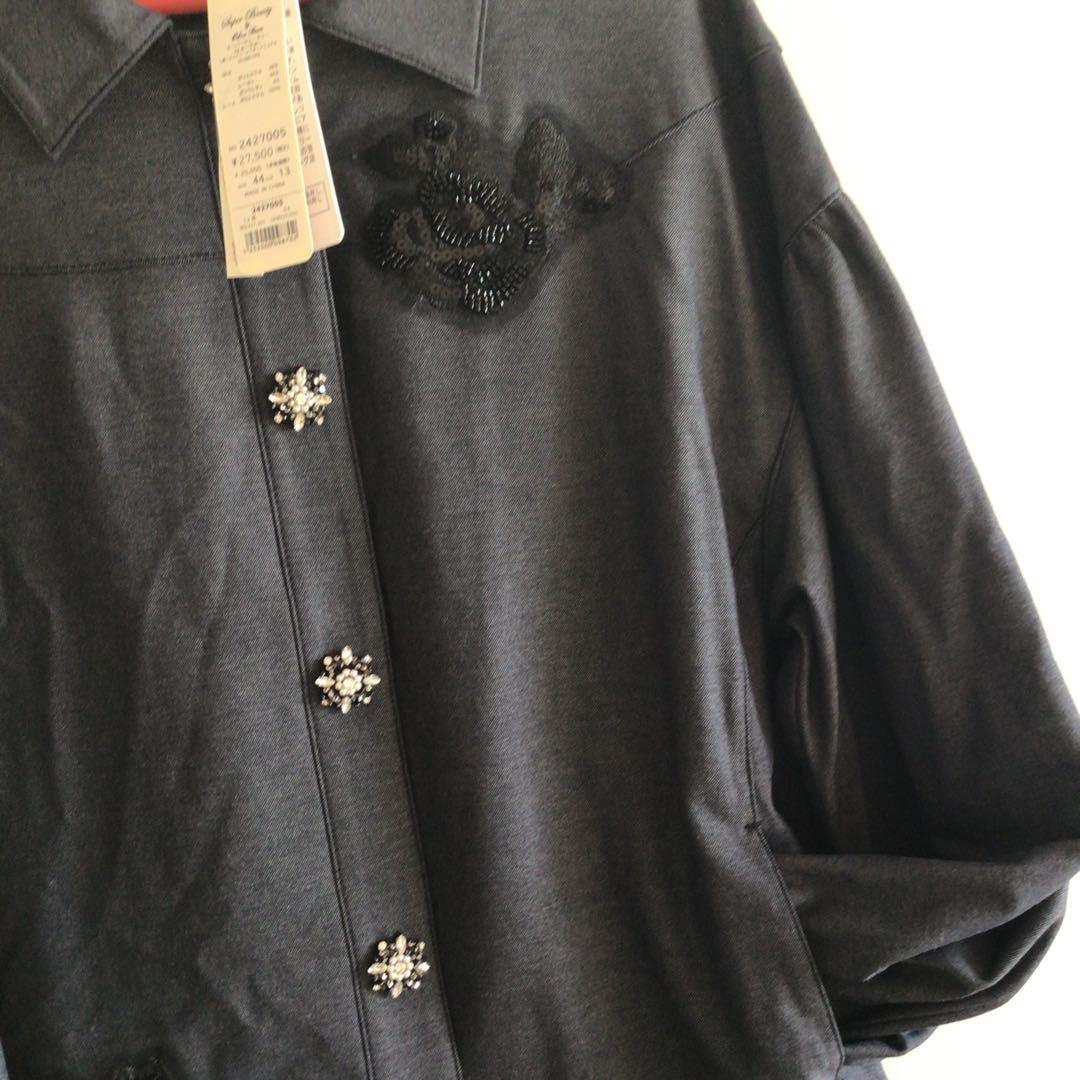 可愛い❤️super beautyパールボタンビジュー付きジャケット　未使用タグ付