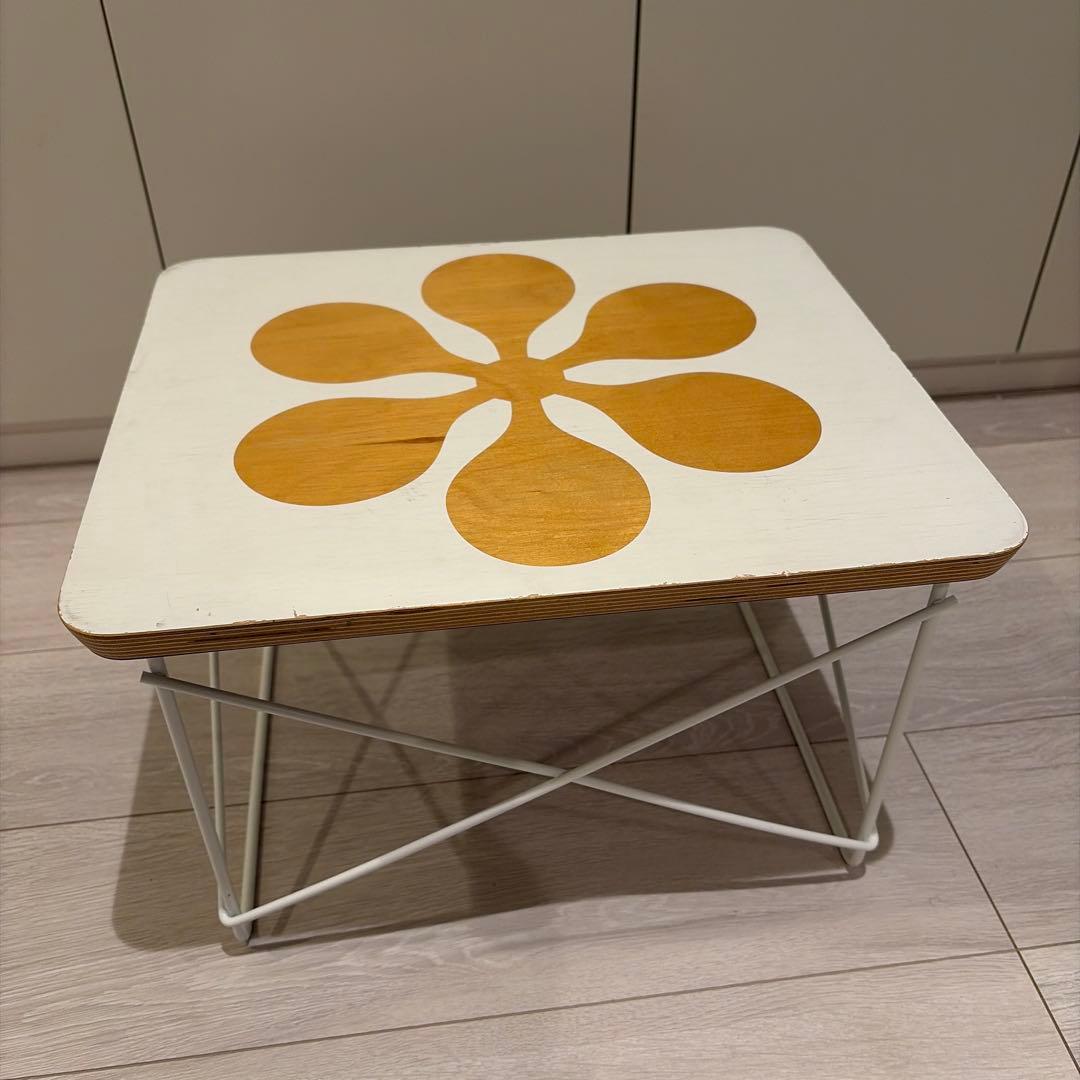 イームズ　ワイヤーベーステーブル　限定版