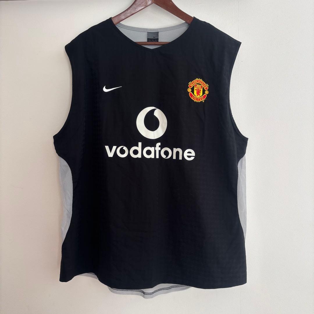 マンチェスターユナイテッド　ノースリーブ　ユニフォーム　古着　シャツ　ジャケット