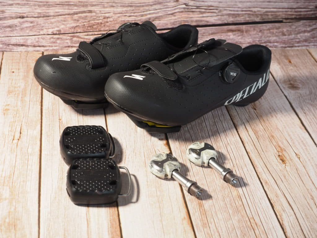 Specialized ブラック ロードバイクシューズ ペダル　クリート付き