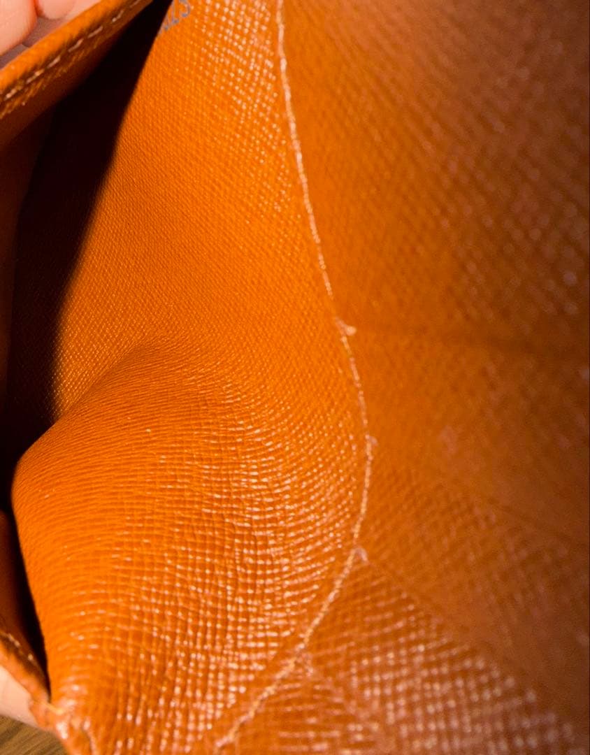 【美品】LouisVuitton 二つ折り財布 モノグラム