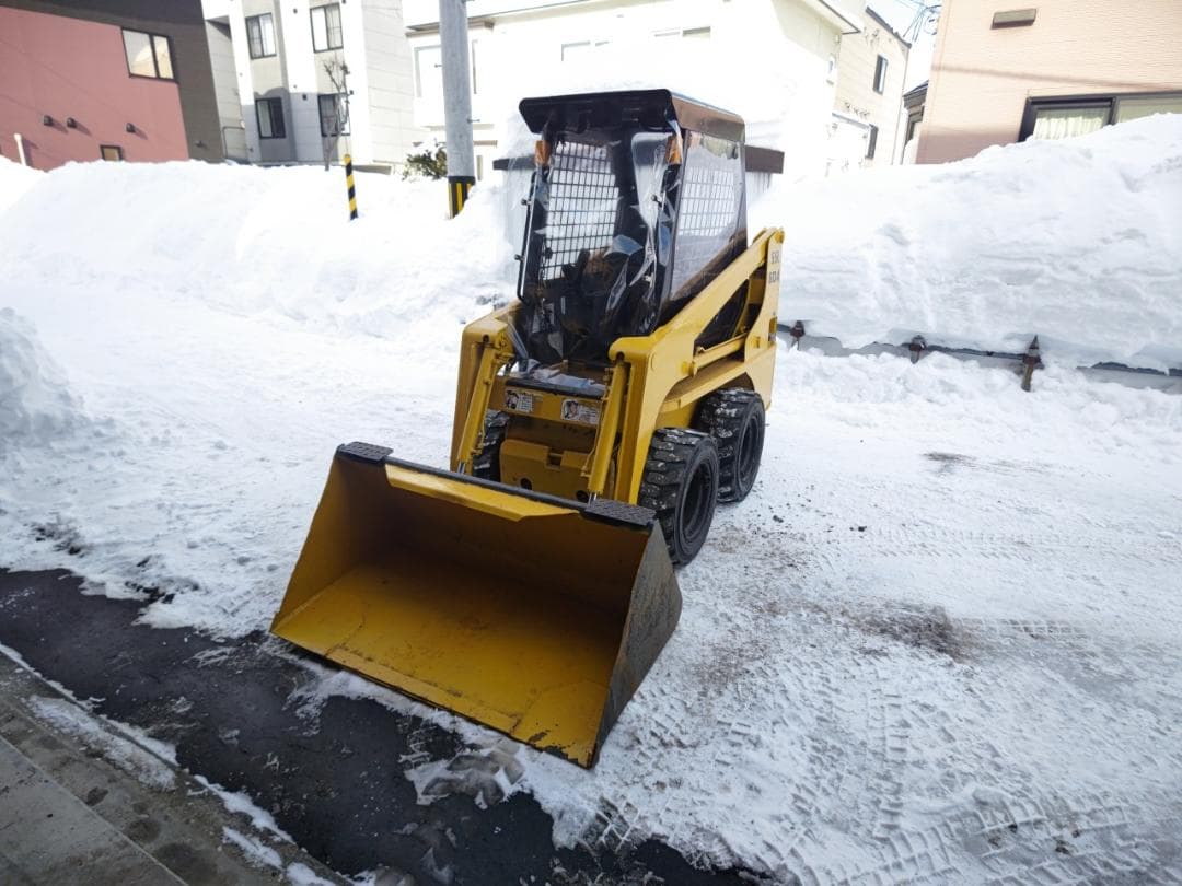 札幌より TCM SSL604 タイヤショベル スキッドステアローダー 4WD