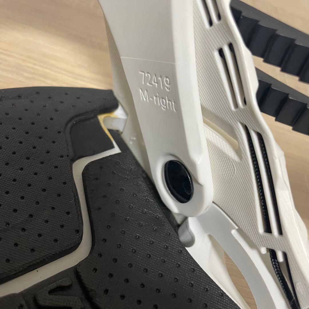 SALOMON サロモン DISTRICT ディストリクト サイズM 22-23