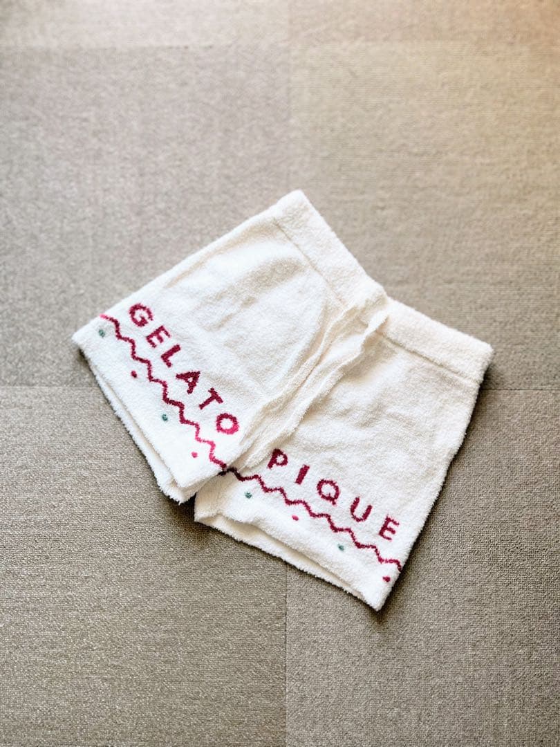 GELATO PIQUE セーターとショートパンツ セット