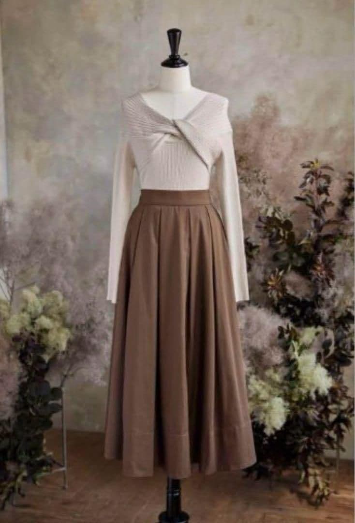 【タグ付き】herlipto Saint-Michel Volume Skirt