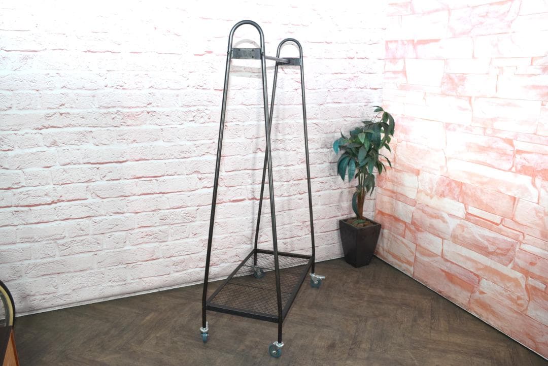 展示品 a.depeche/アデペシュ アイアン ハンガースタンド　A