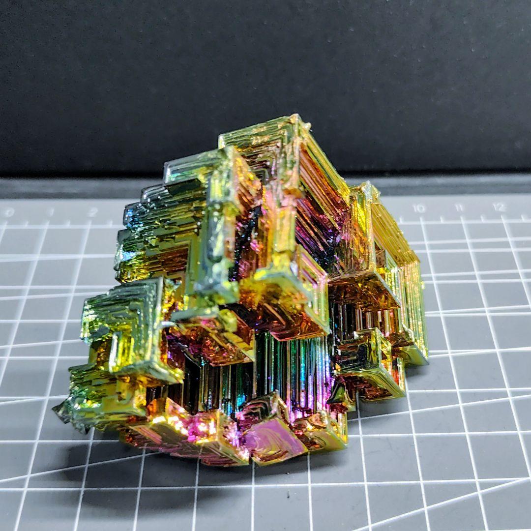 絶品　ビスマス結晶　ビスマス晶簇 192g【レインボーファクトリー】