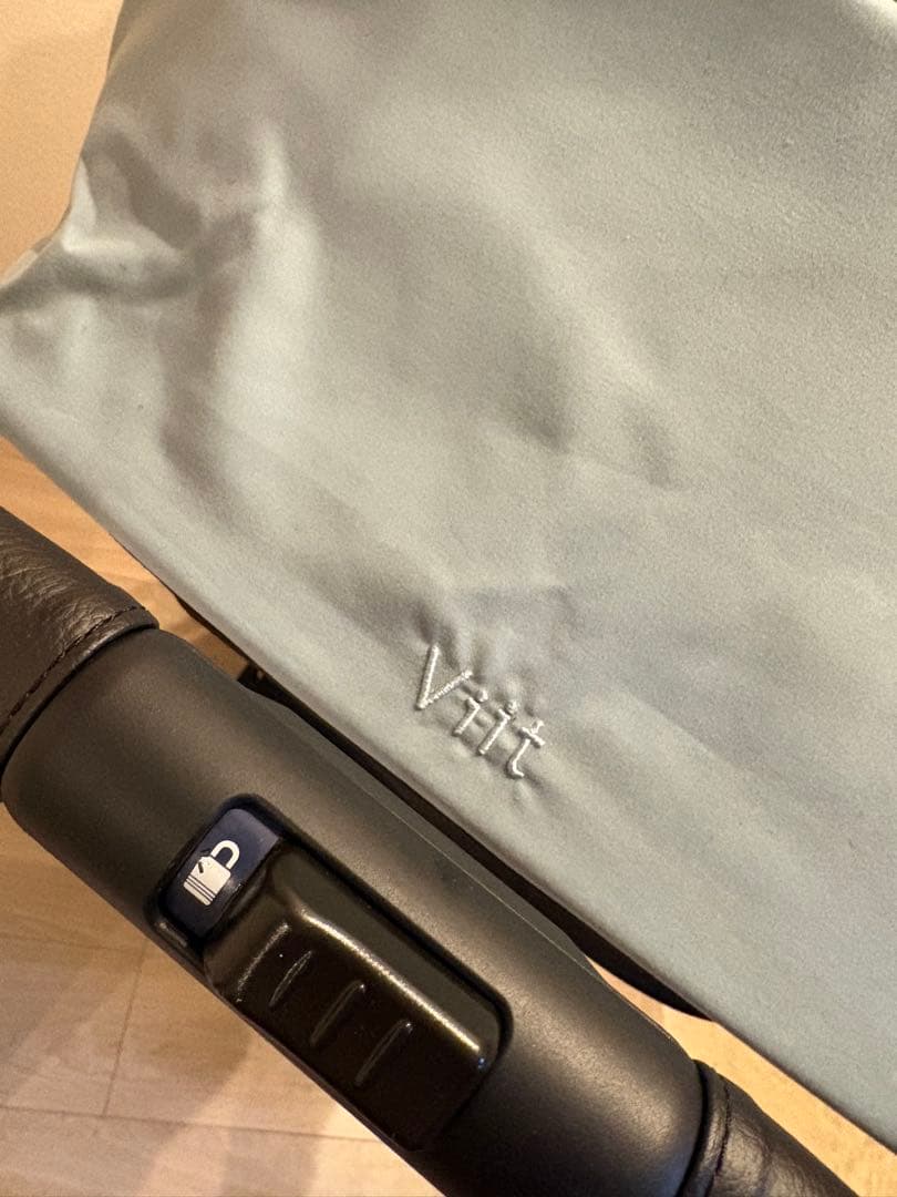 Viit ベビーカー 限定色　別売シートライナー付き　Aprica