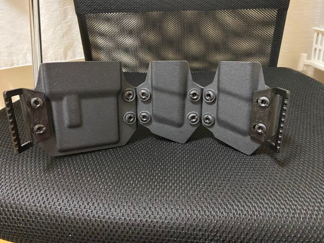 【実物】T.REX ARMS Ironside Mag Carrier セット
