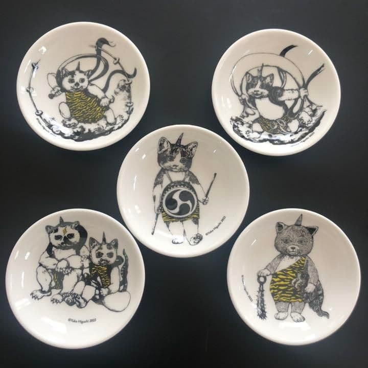 ヒグチユウコ　ノベルティ　虎皿　5種セット