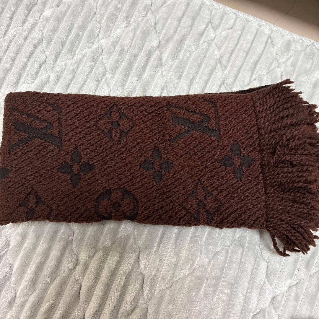 ルイヴィトン エシャルプ ロゴマニア マフラー ブラウン