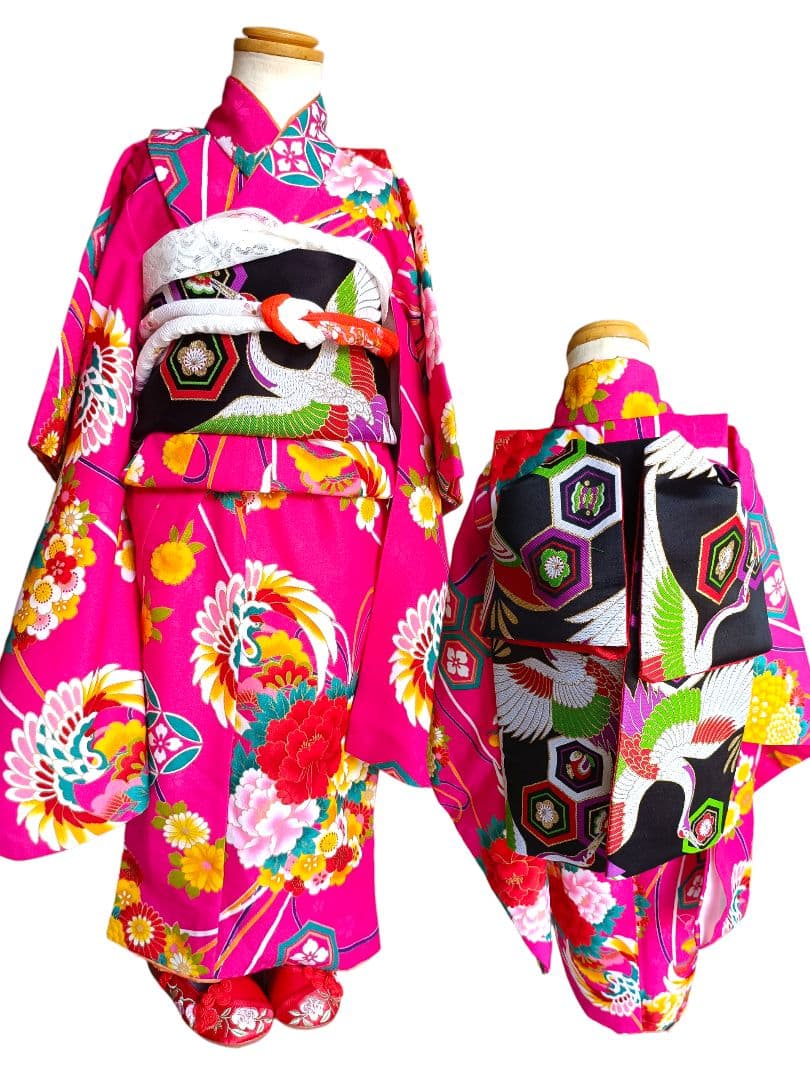 マゼンダピンク、アンティーク風の着物にミニだらり帯