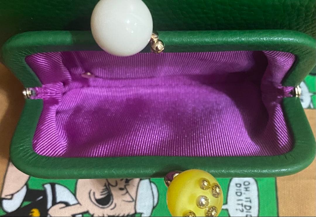 未使用ear PAPILLONNER イアパピヨネ がま口折り財布