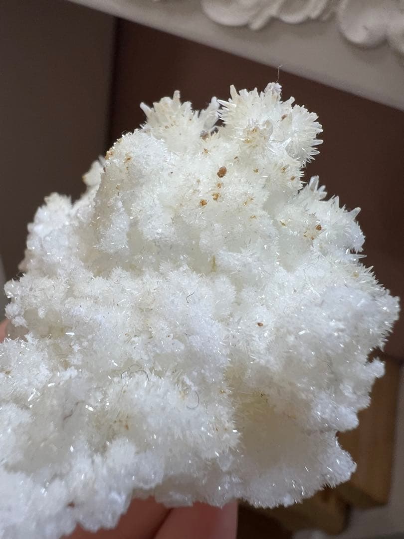 ホワイトアラゴナイト　霰石 　あられいし　水晶　自然石　鉱物標本①