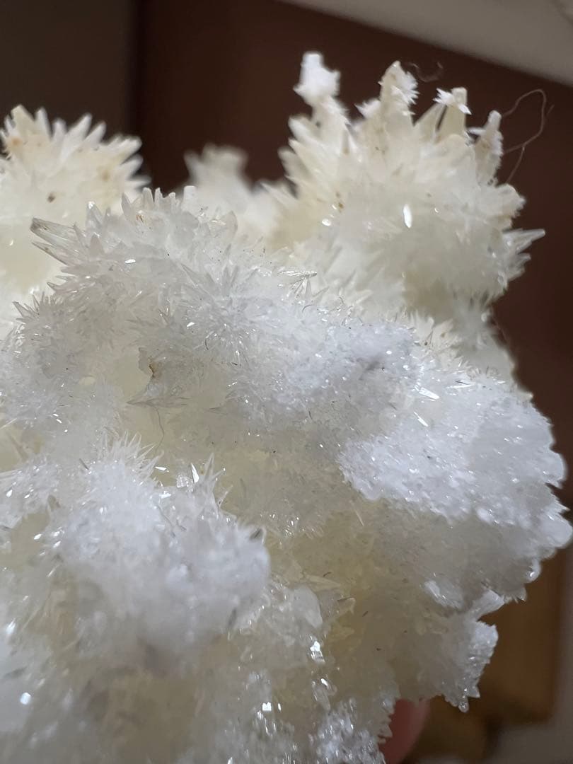 ホワイトアラゴナイト　霰石 　あられいし　水晶　自然石　鉱物標本①