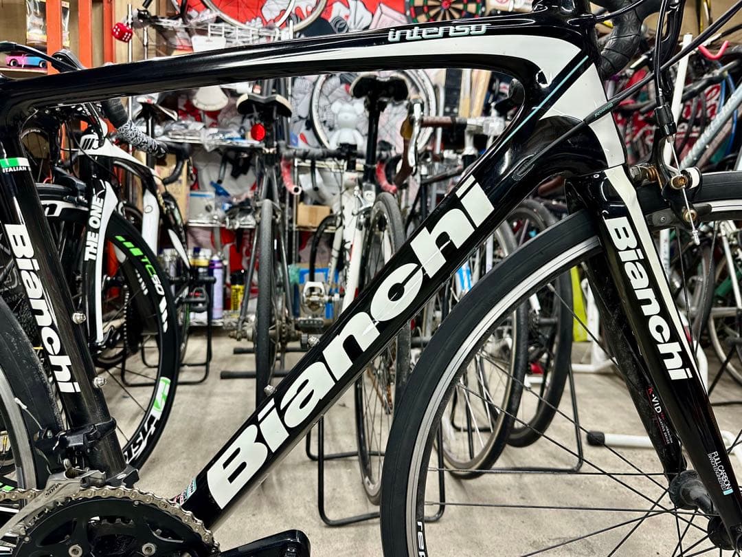 ビアンキ intenso基本分解発送送料無料！完成車配送もご相談ください！