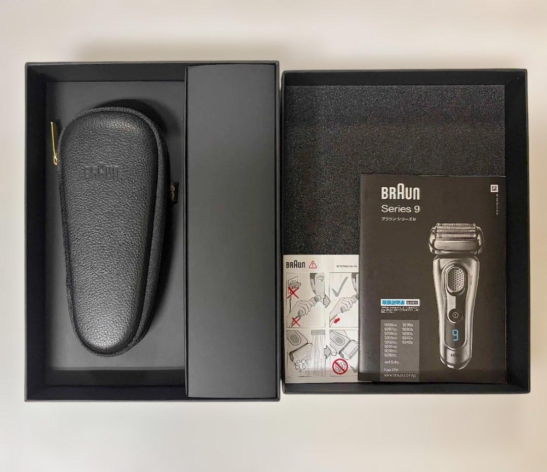 【美品】BRAUN Series 9 電気シェーバー 別売新品替刃付き ゴールド