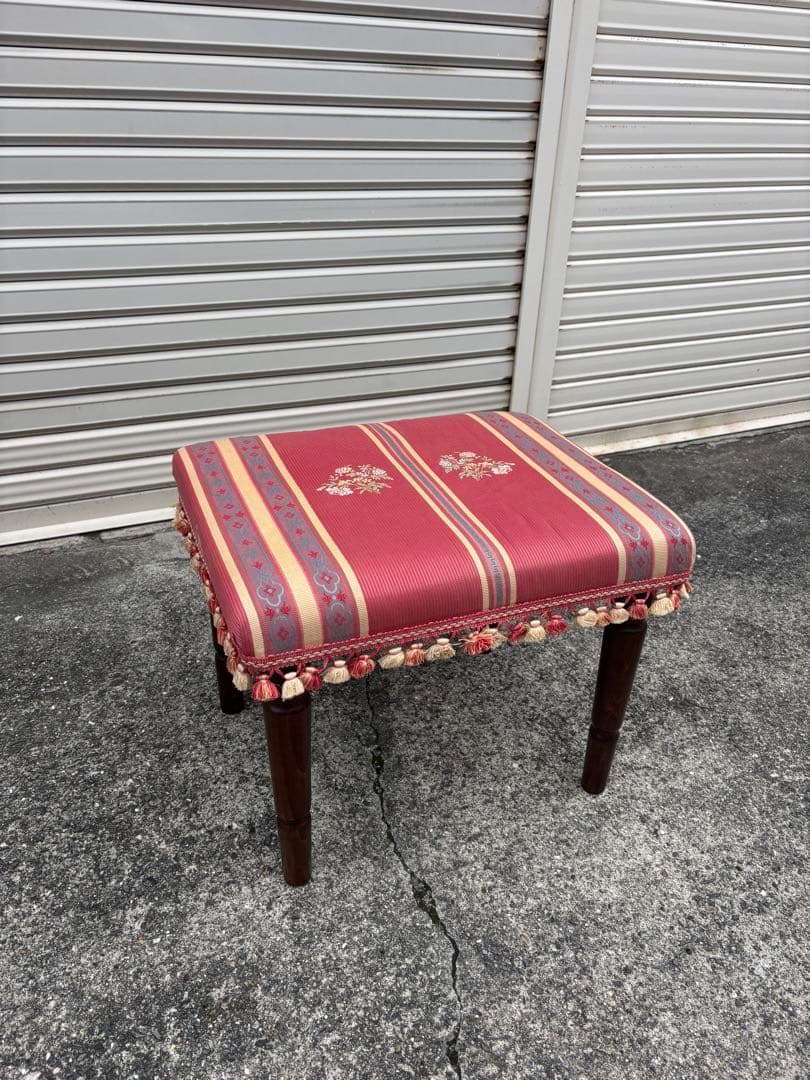 タッセル付き アンティーク スツール ヴィンテージ オットマン