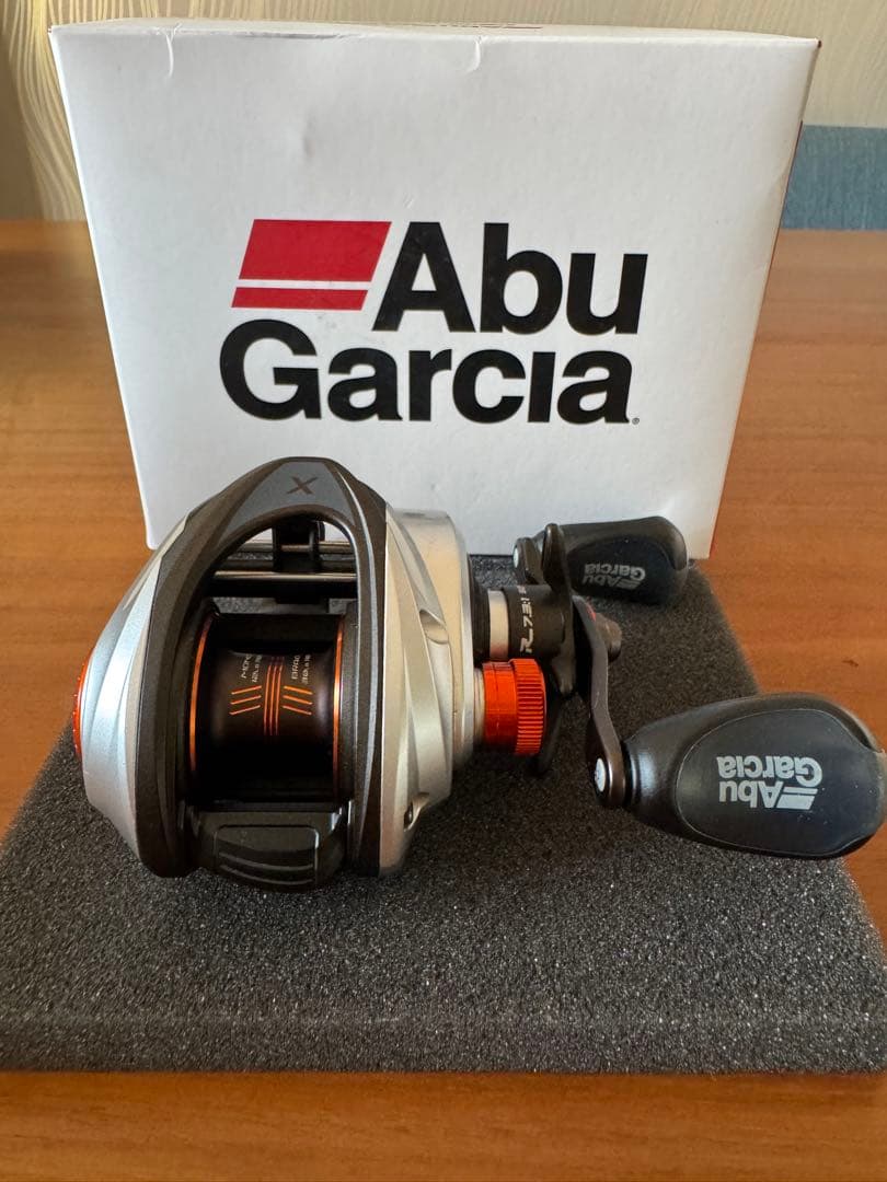 リール Abu Garcia REVO5X-HS