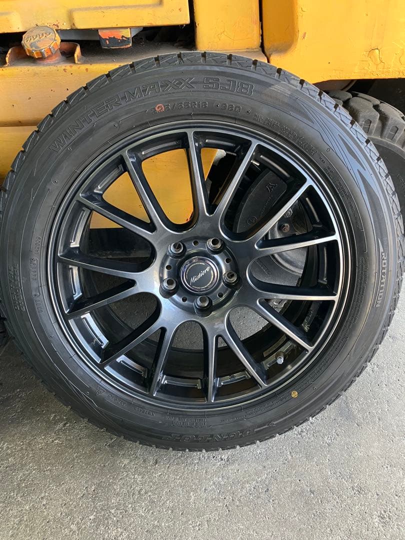 DUNLOP スノータイヤ 225/55 R18