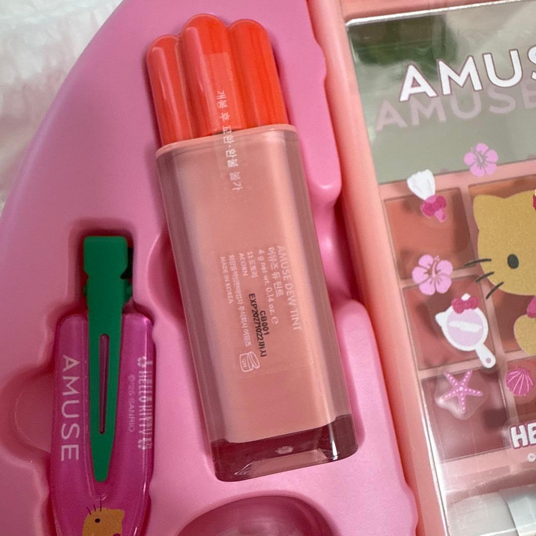 完売品　AMUSE 日焼けキティ　フルメイクキャリー　イエベ