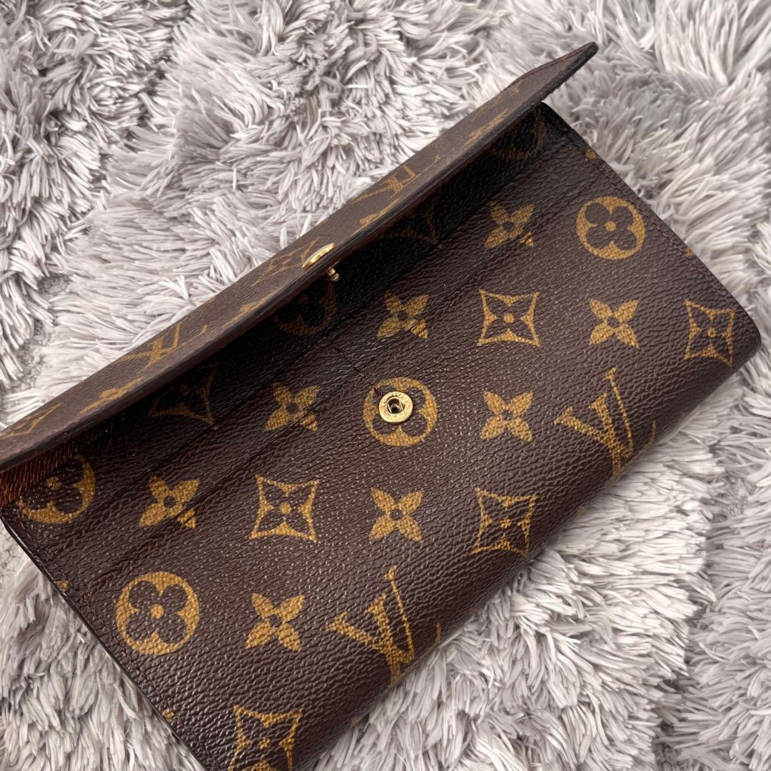 ルイヴィトン　ポルトフォイユサラ　モノグラムキャンバス　長財布