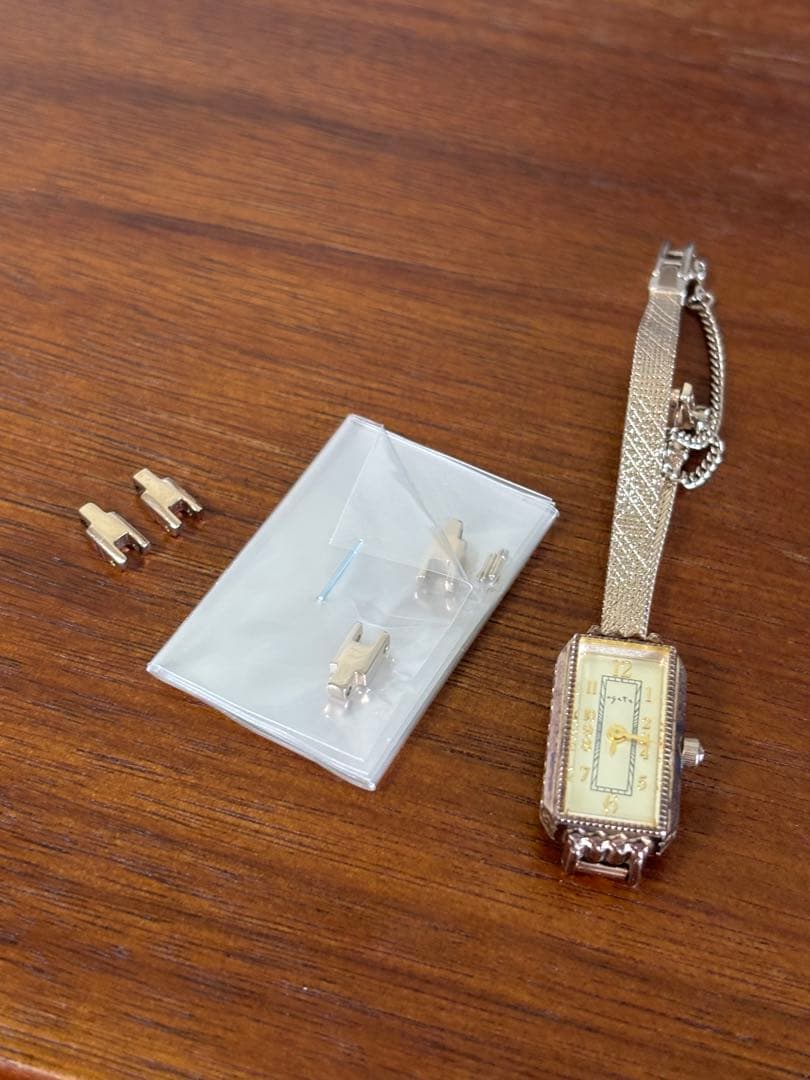 【デーゴ】ageteアガット アンティーク 時計 小傷、変色あり 電池切れ