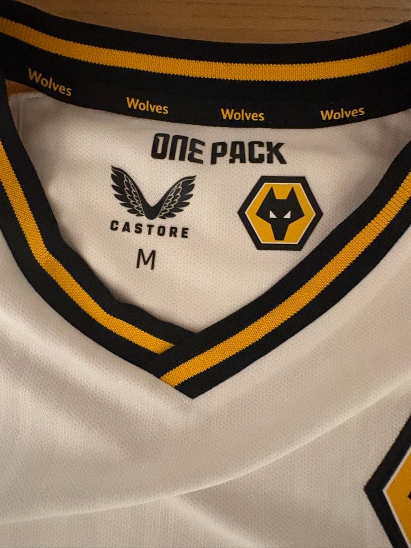 ウルブス 21/22 3rd ユニフォーム