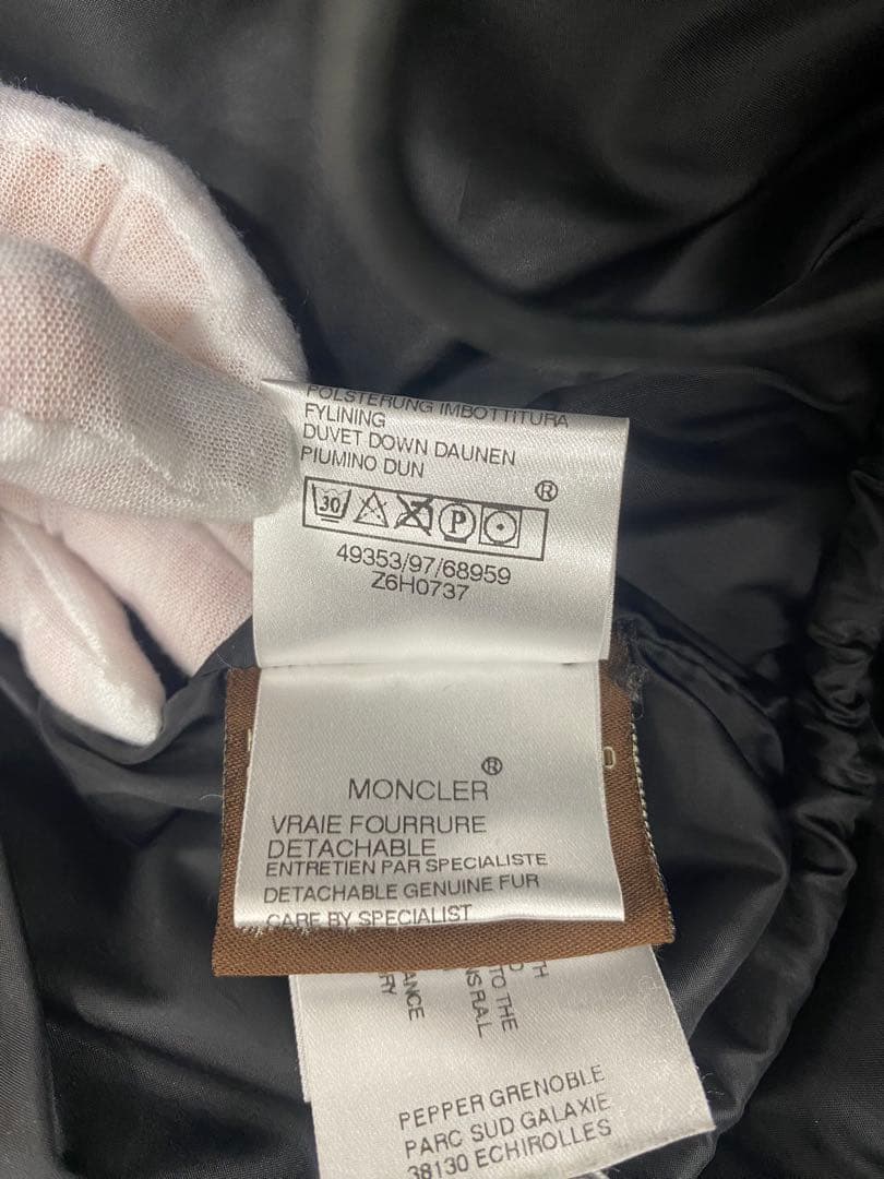 モンクレール　ダウンジャケット