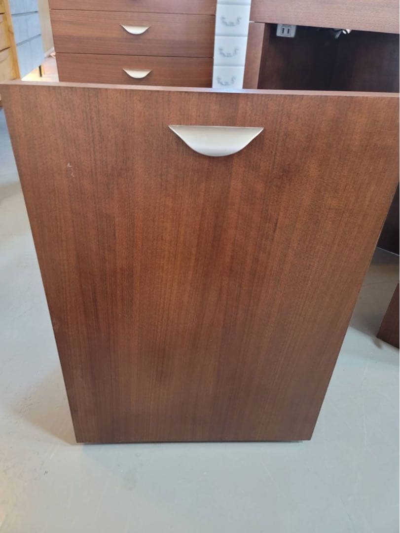 丸藤　ドレッサーセット　専用のチェア付き