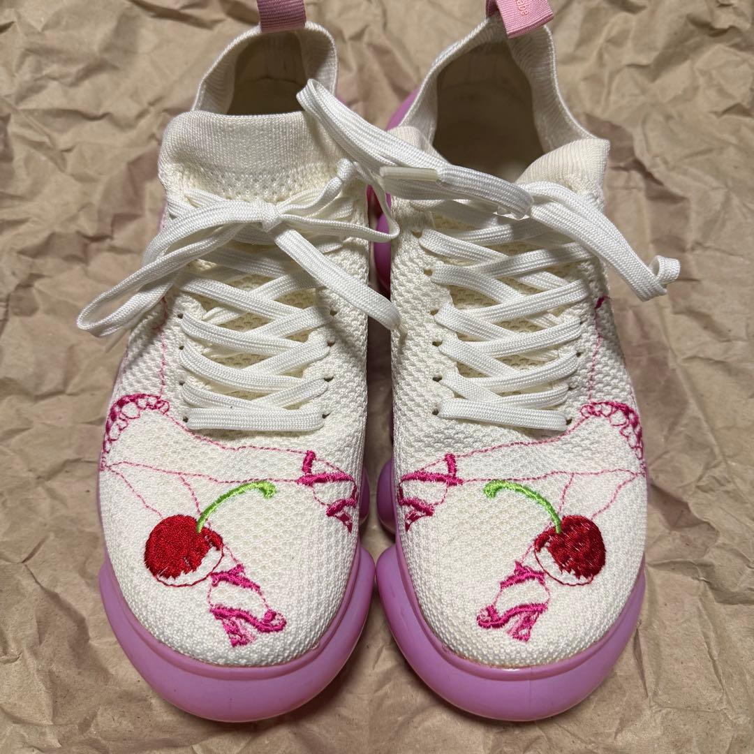 foxy mikiosakabe スニーカー