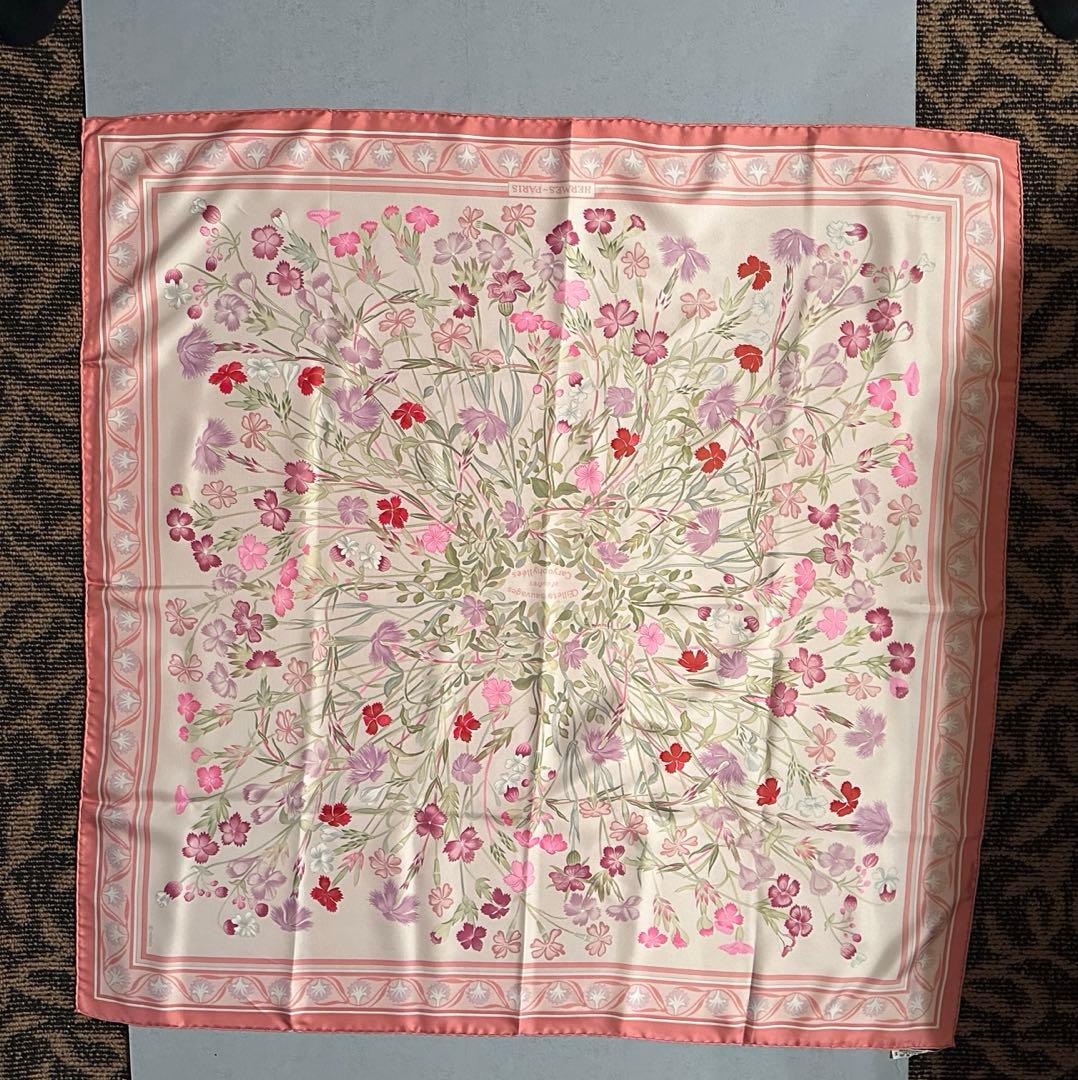 HERMES(エルメス) スカーフ