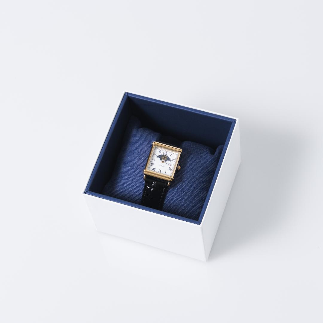 【新品未使用】Noah × Timex Sun and Moon Watch