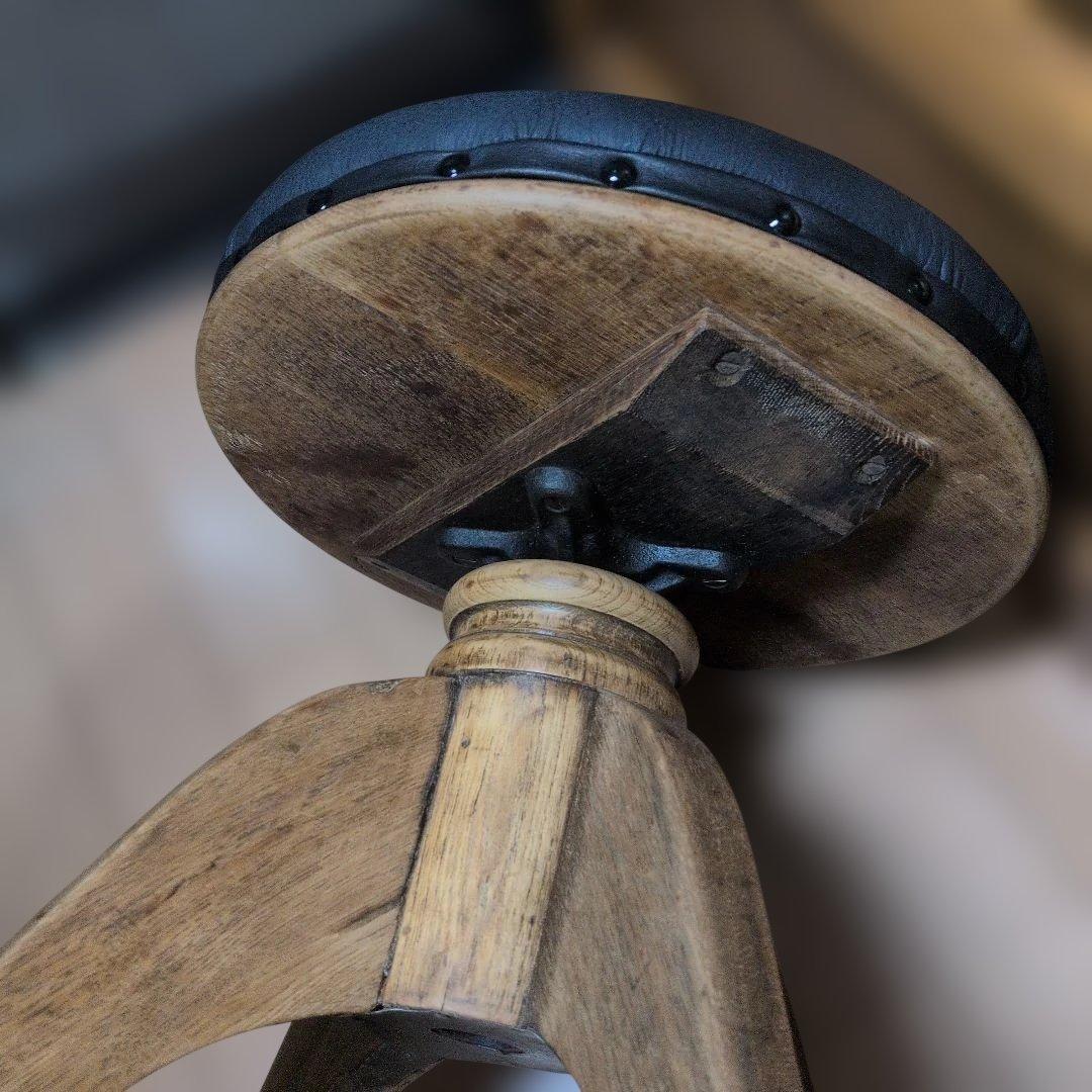 ブロカント古道具アンティークスツール　回転椅子　　 飾り台