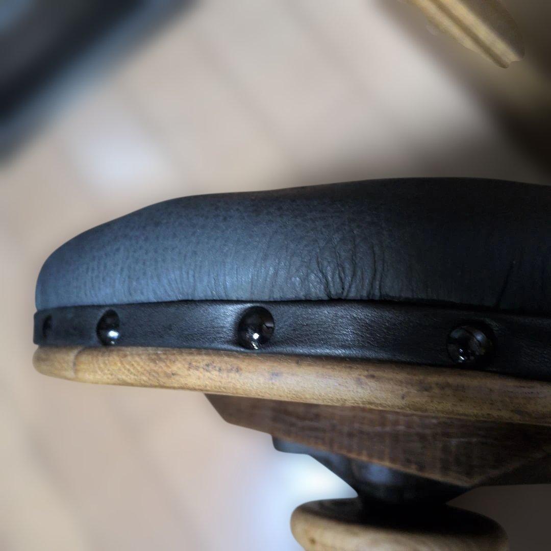 ブロカント古道具アンティークスツール　回転椅子　　 飾り台