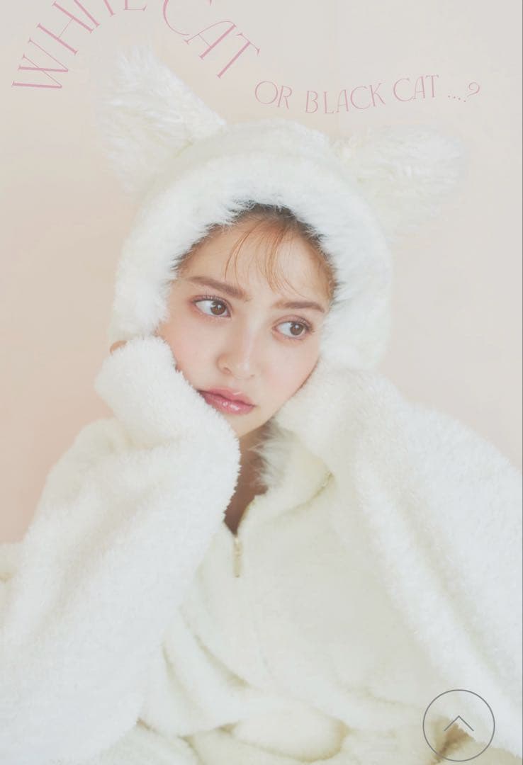 スナイデルホーム 猫耳ルームウェア(パーカー・ショーパンセット)