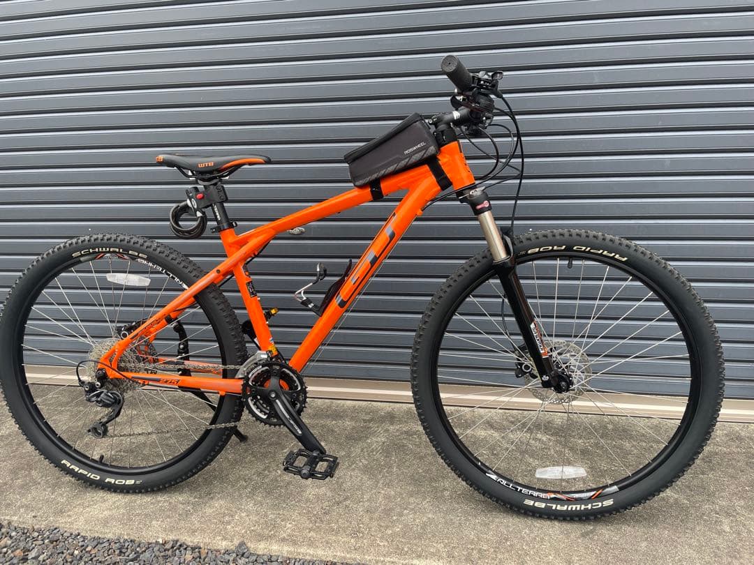 GT マウンテンバイクAVALANCHE COMP 2019年式 M