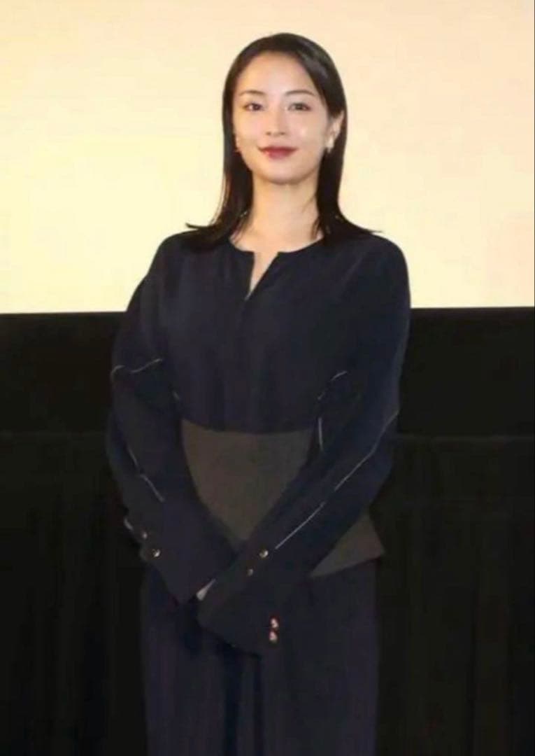 クラネ　ウールビスチェ オールインワン