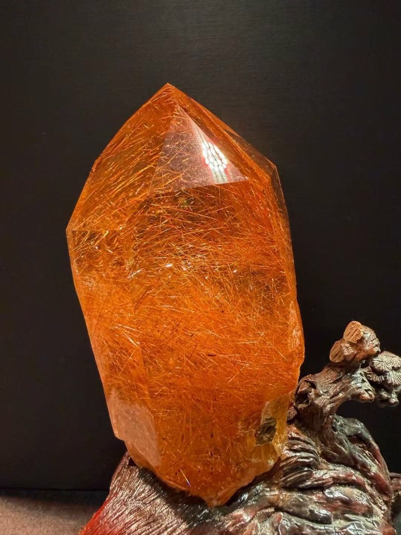 ⭐︎天然銅色ゴールドルチルクオーツ 置物 968.8g