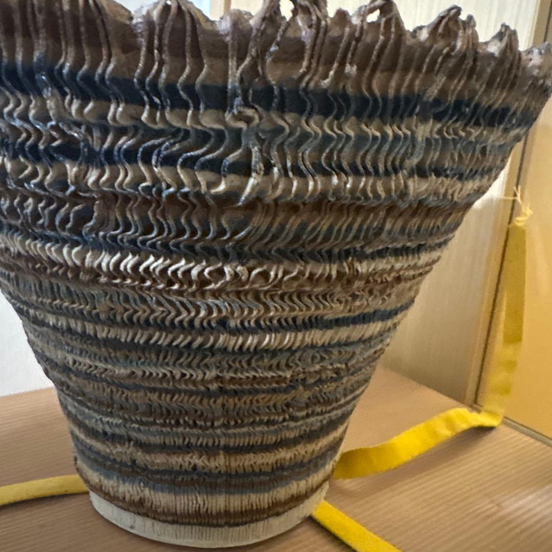 新品未使用　花器　裂開文　結晶天目　藤井茂男　優美　生け花フラワーアレンジ　共箱