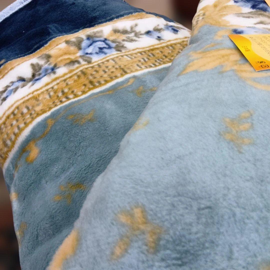 襟付アクリル2枚合わせ毛布 140x200cm　　ムートンタッチ　シングルサイズ