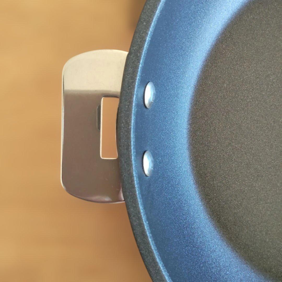 ゾロ目セール　クリステル　ウルトラル24cm＋フラットガラス蓋24cm未使用美品