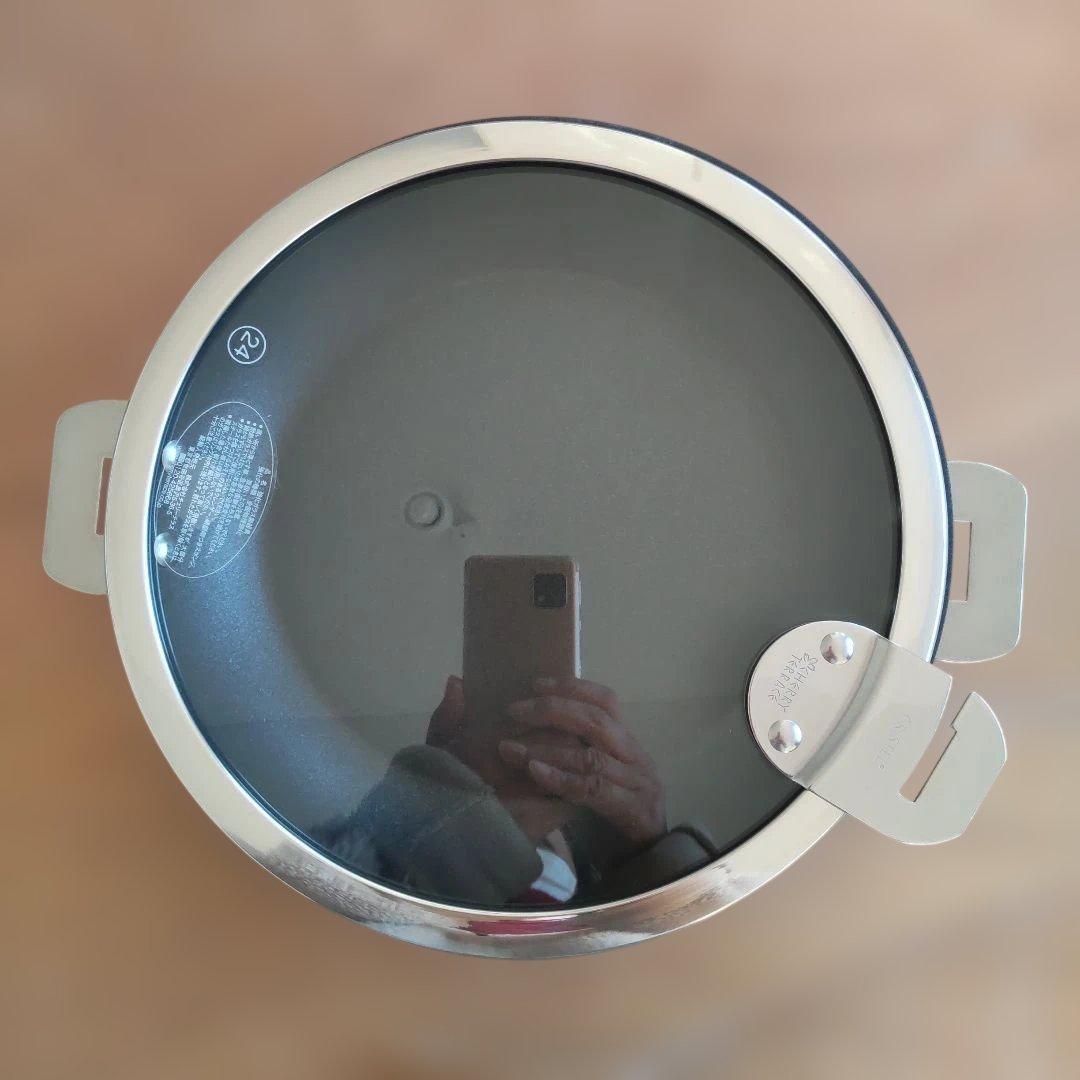 ゾロ目セール　クリステル　ウルトラル24cm＋フラットガラス蓋24cm未使用美品