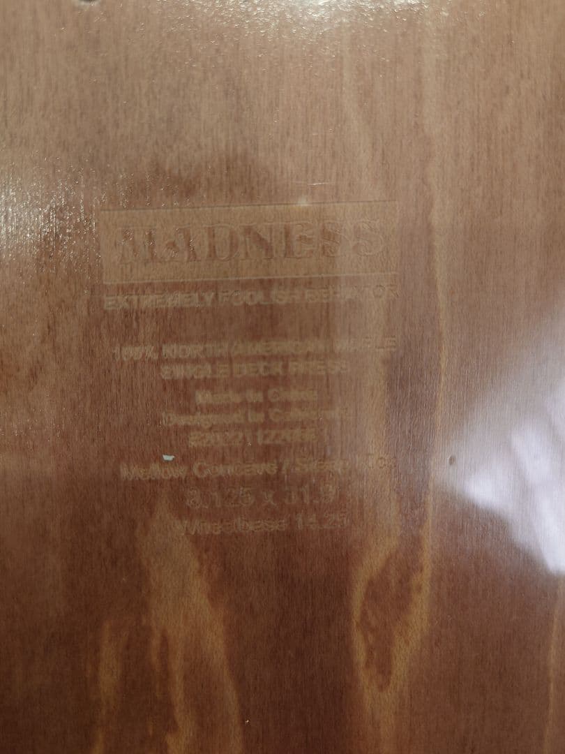 MADNESS EXTREMELY FOOLISH スケートボードデッキ　新品